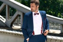 Šle perfektně zkombinujete s oblekem a vytvoříte tak elegantní a zároveň i osobitý vzhled