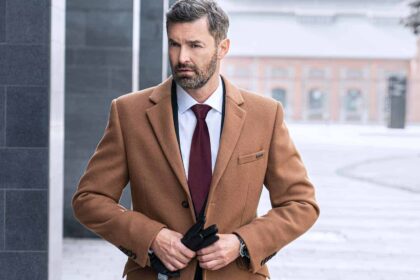 Pánský kabát SLIM Camello – náhledová fotografie