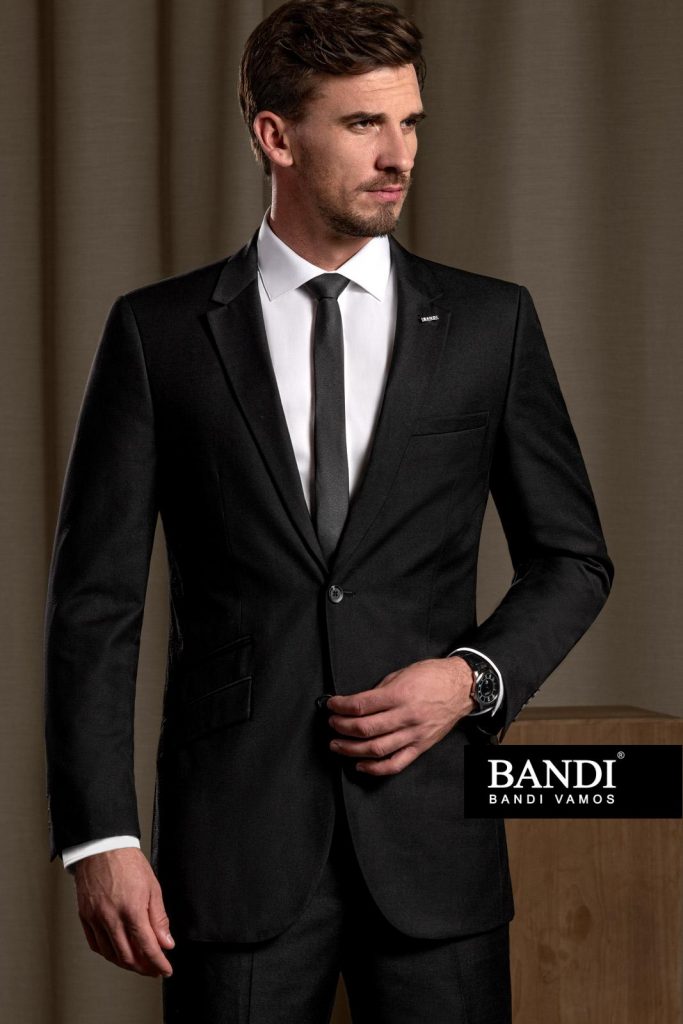 Pánský oblek BANDI, model Corneli