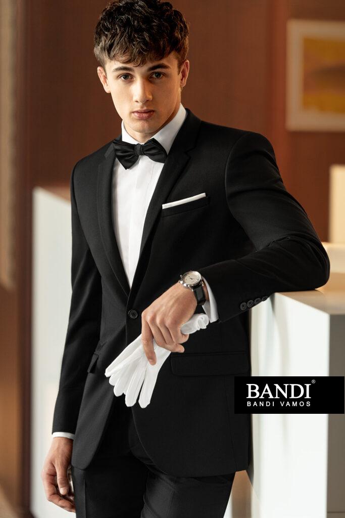 Pánský oblek BANDI Ricardo, košile Laradux Bianco, motýlek Galla 09 a kapesníček Galla 01