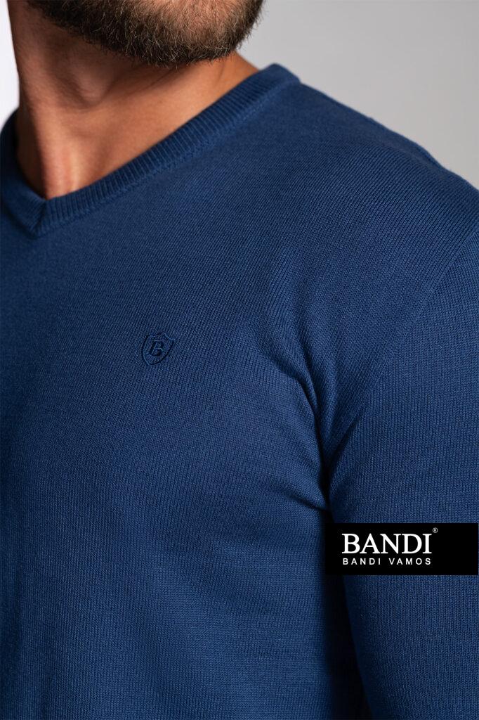 Pánský svetr BANDI z jemného bavlněného úpletu - detail zpracování