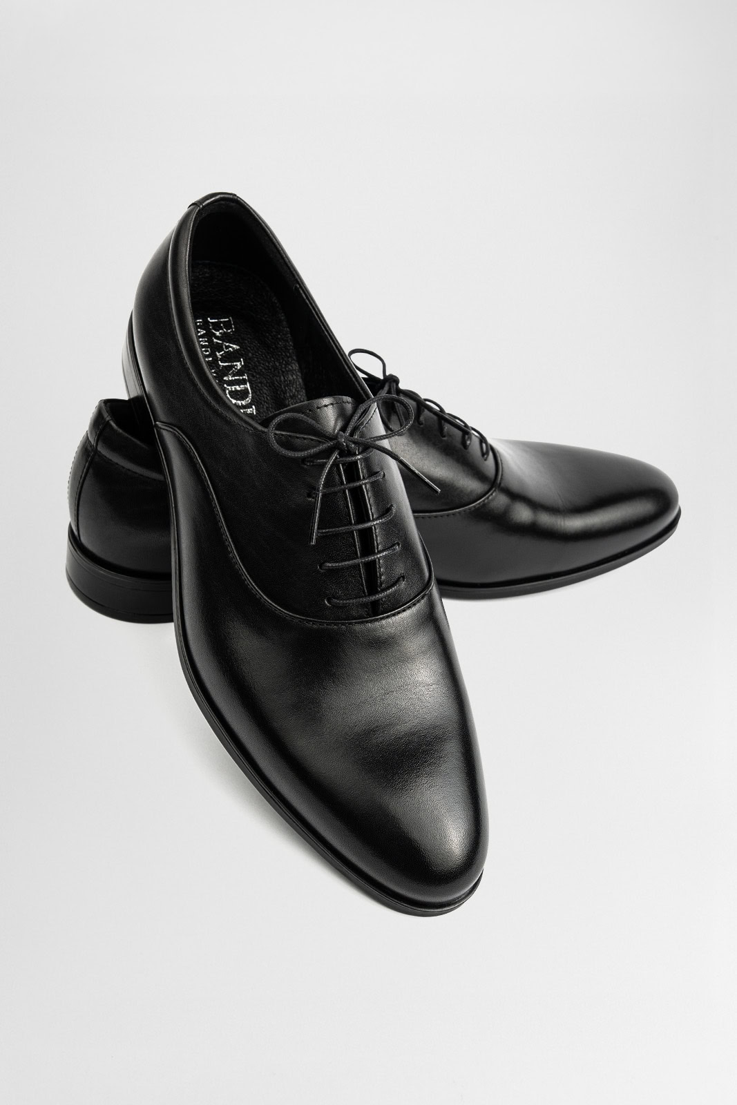 obuv do společnosti