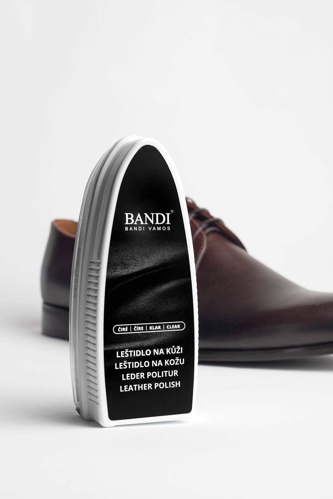 Jak správně pečovat o koženou obuv?