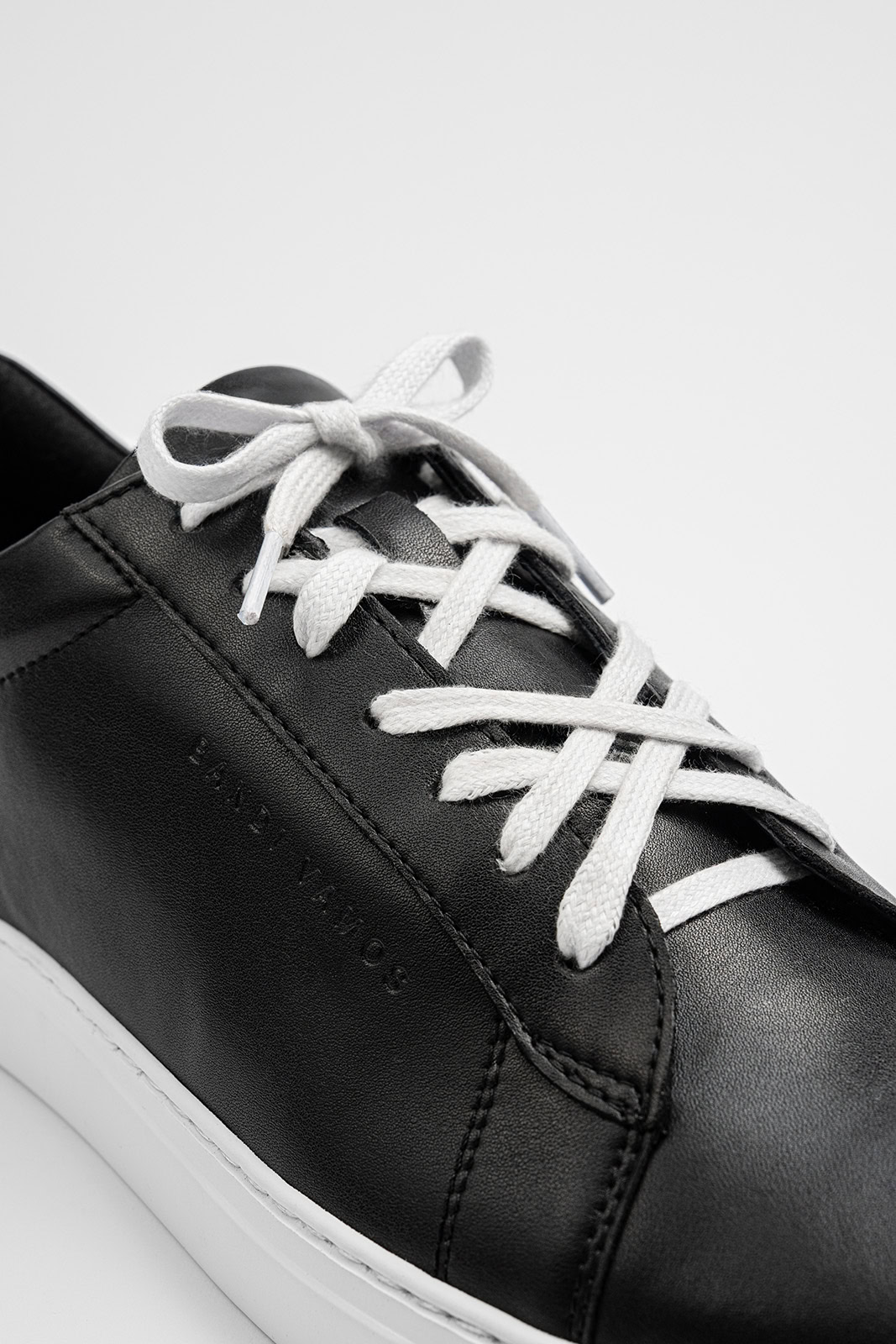 Jak si zavázat boty