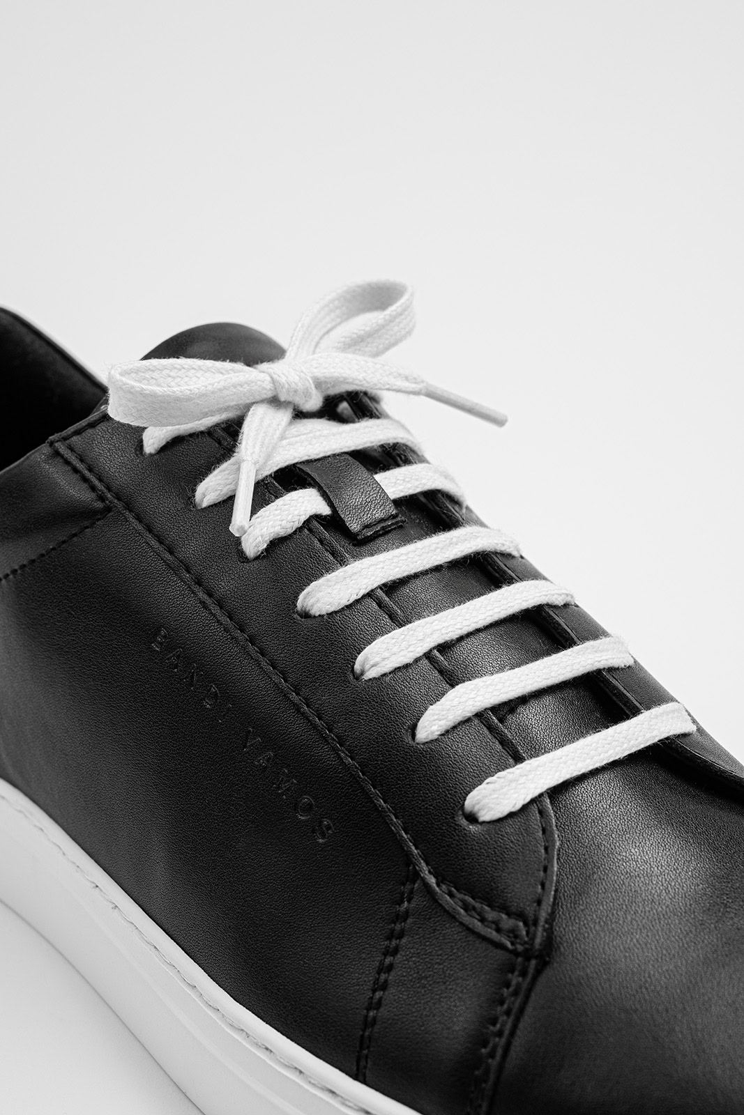 Jak si zavázat boty